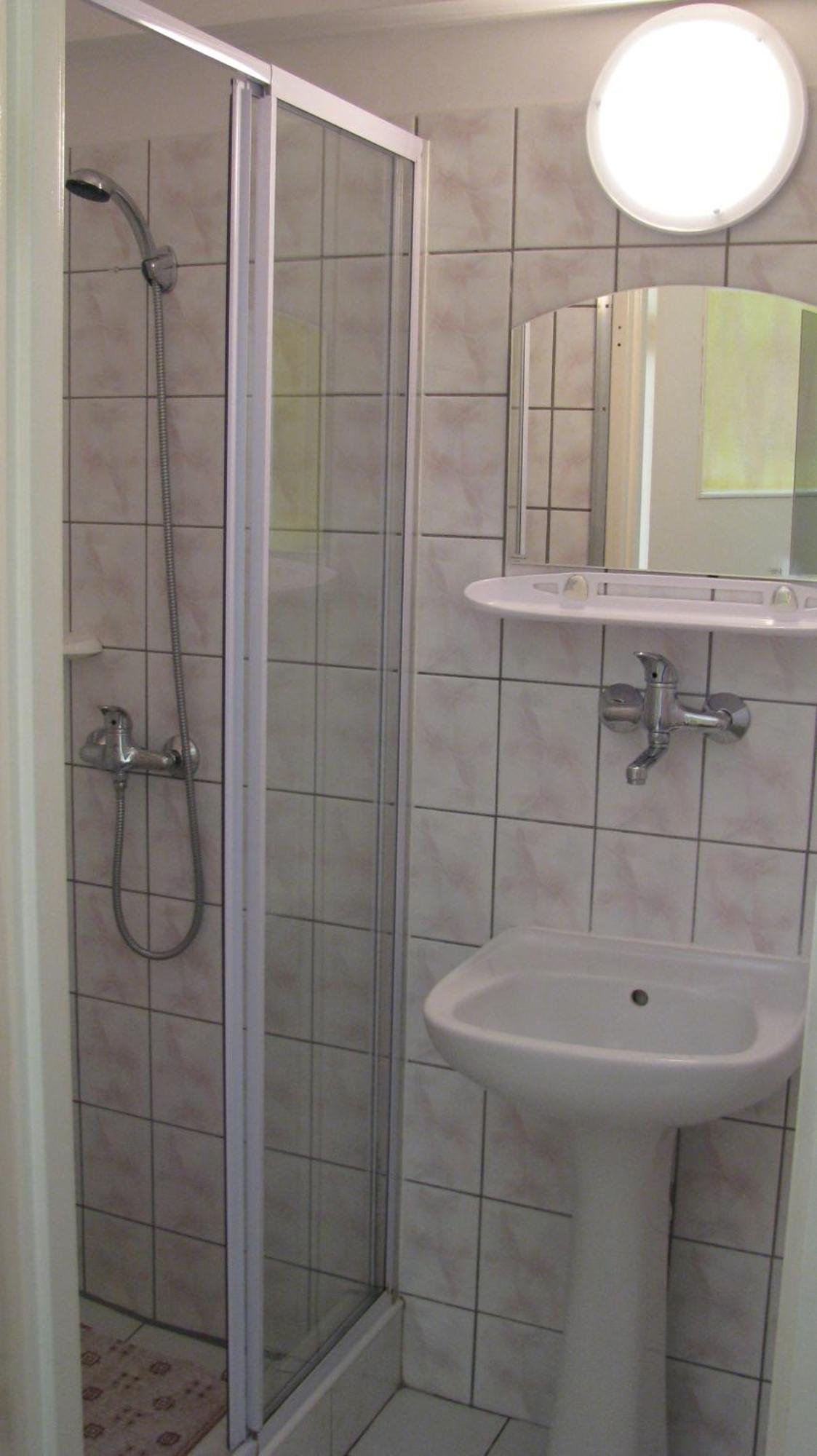 Hotel Eden Rzeszów Buitenkant foto