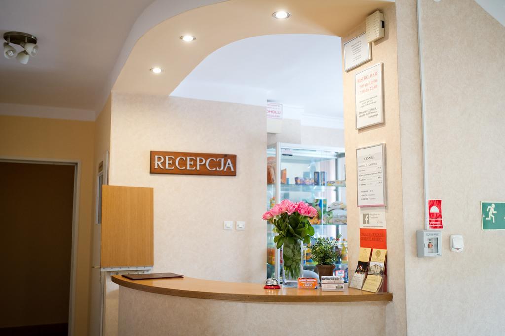 Hotel Eden Rzeszów Buitenkant foto